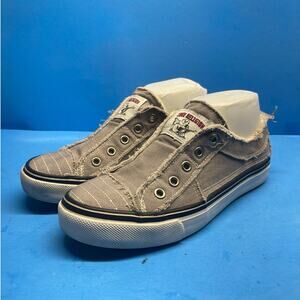 True Religion Korey Slip on laceless canvas Sneakers Woman's. Size 6.5 Gray